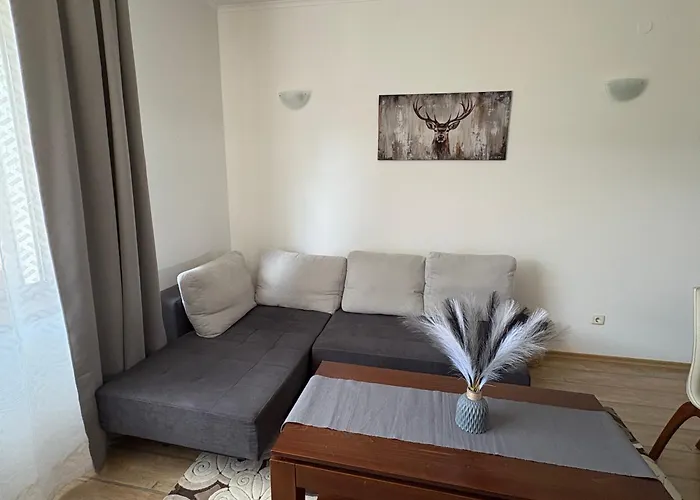 Pine Forest Aparthotel 3*